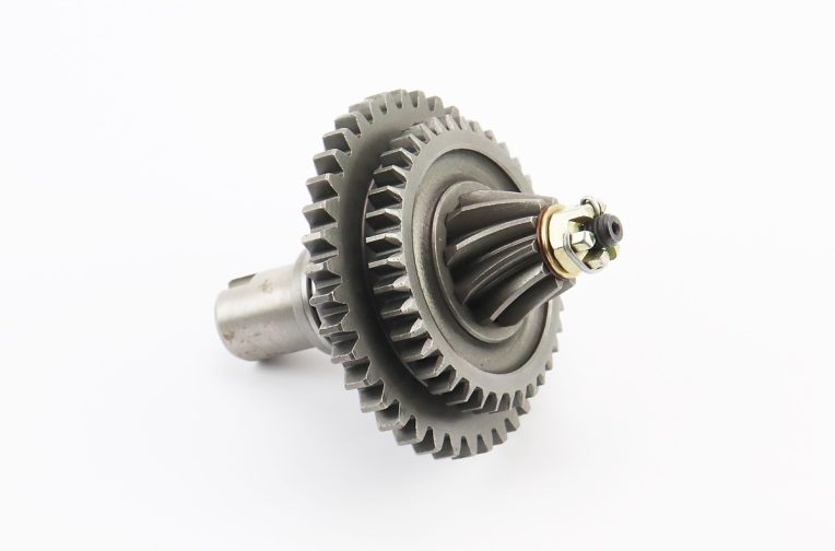 Шестерня КПП вторинного вала Z-38×39, D-25mm + вал + шестерня у зборі