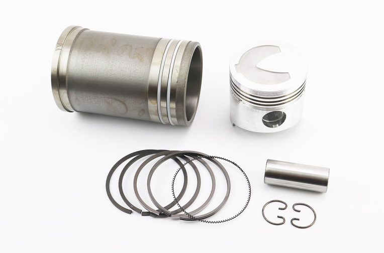 Поршнева R190N к-кт, поршень 90mm STD (форкамера “Підкова”) +гільза +манжети