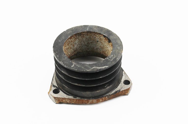 Шкив 3-х ручейковый D-130mm (три паза под ремень SPB) Lотв.-137mm