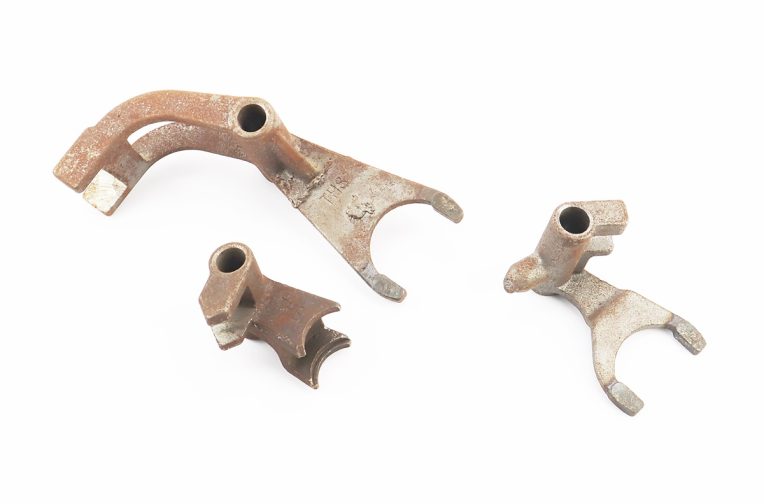 Вилки трансмісії к-кт 3шт 101-2 (Вилка перемикання підвищеної/пониженої шестерні, “широка”)