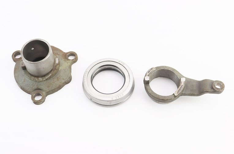 Рычаг+патрон+выжимной подшипник