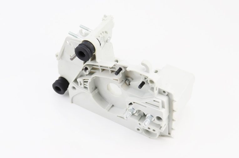 Картер MS-170/180 + масляний насос + шпильки + амортизатори