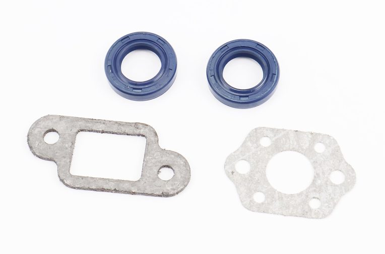 Прокладки MS-170/180/210/230/250, к-кт 2 детали + сальник 15x25x5-2шт