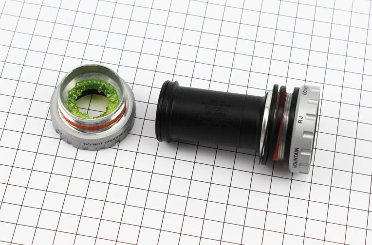 Каретка Hollowtech II MTB 68-73мм, під інтегровану вісь 24мм, Deore SM-BB52