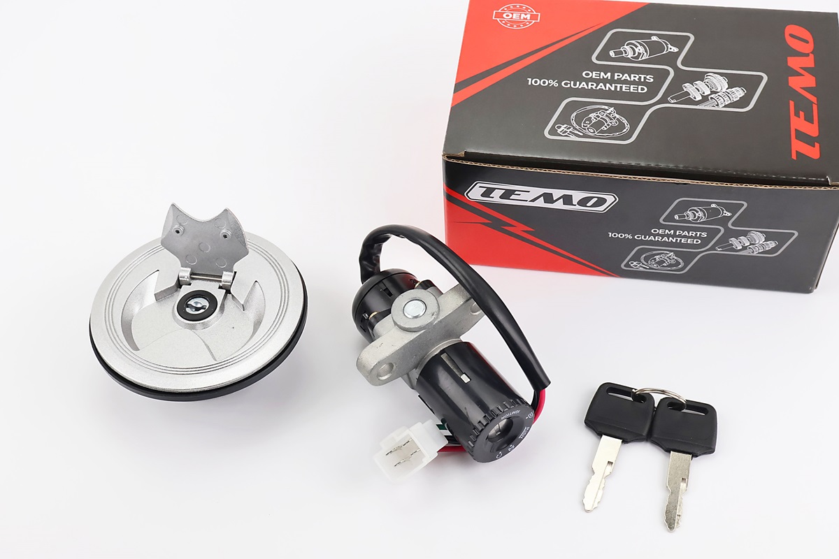 Loncin LX200GY-3 Замки к-кт (зажигания, крышка бака) тип 1