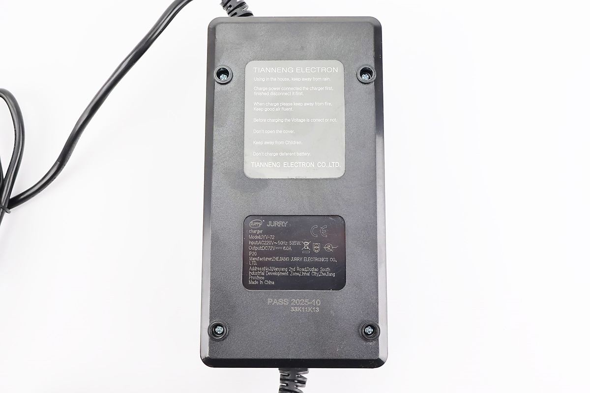Зарядное устройство 72V 6Ah CR-17 — изображение 2