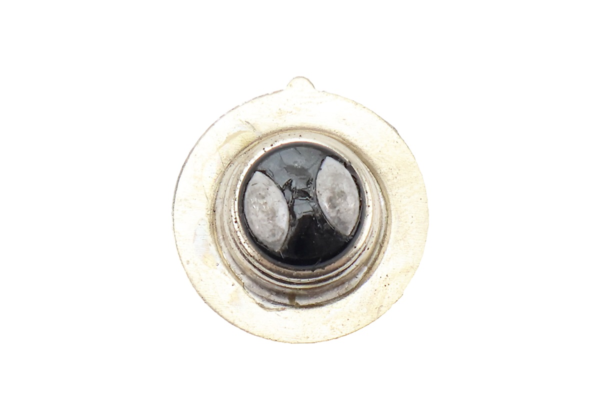 Лампа фары P15D-25-1 12V 50/50W — изображение 2