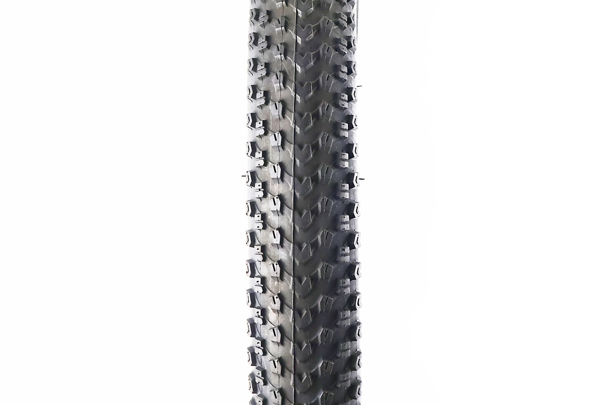 Шина 29"x2,35 (60-622) шипованная ALL TERRAINS C-1820 — изображение 4