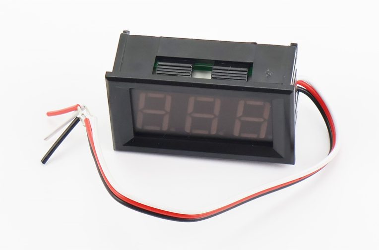 Вольтметр 12-30V