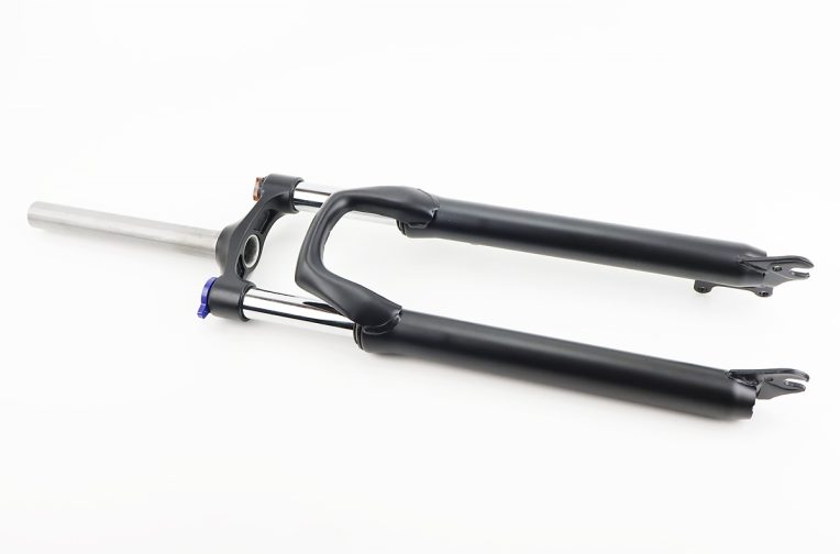 Вилка 29″ амортизаційна, без різьби 1-1/8″ (28,6мм), шток 220мм, з ходом 50мм, Disk-brake, M Lockout, чорна