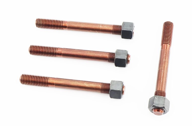 Шпилька головки циліндра М12x110mm R175A/R180NM к-кт 4шт