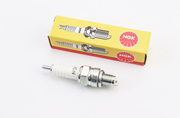 Свеча 4Т C7HSA – M10 L12 – JH/GY6